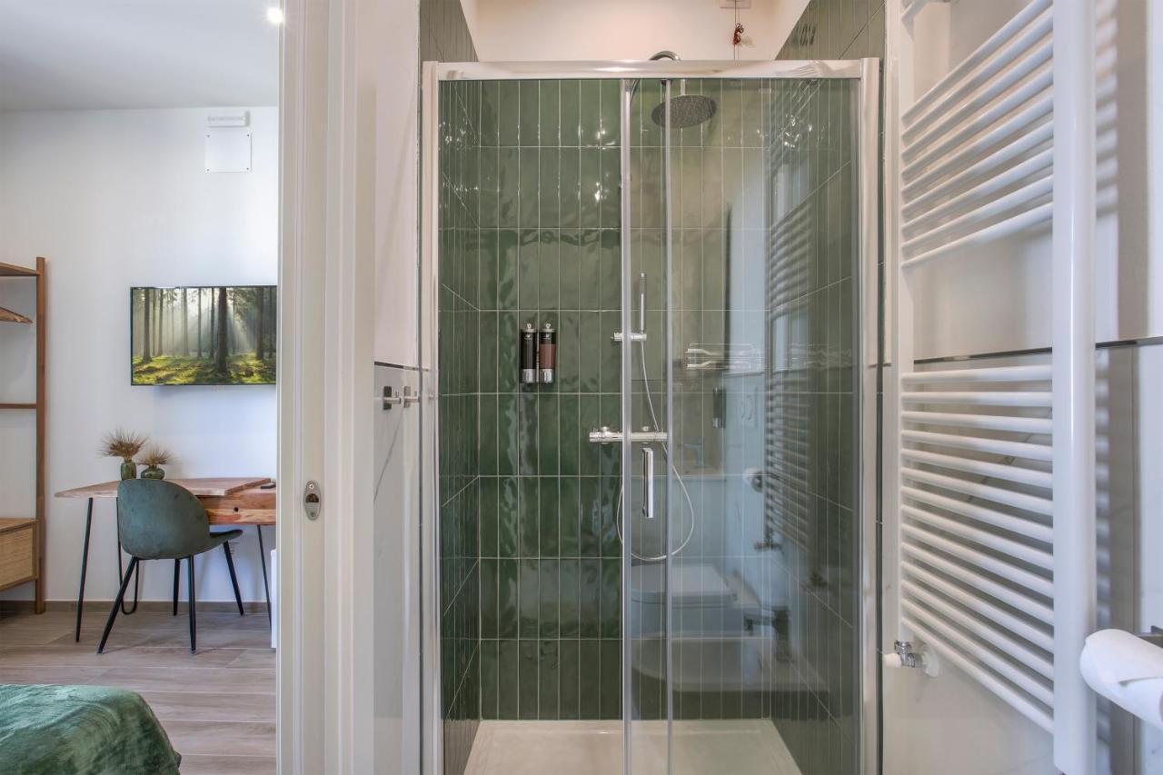 Versilia Mia - Beach At 8Min By Walk! New Rooms! Air Condition! ヴィアレッジョ エクステリア 写真