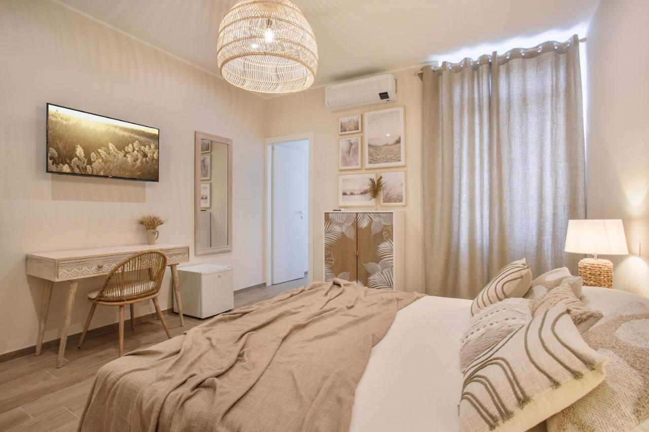 Versilia Mia - Beach At 8Min By Walk! New Rooms! Air Condition! ヴィアレッジョ エクステリア 写真