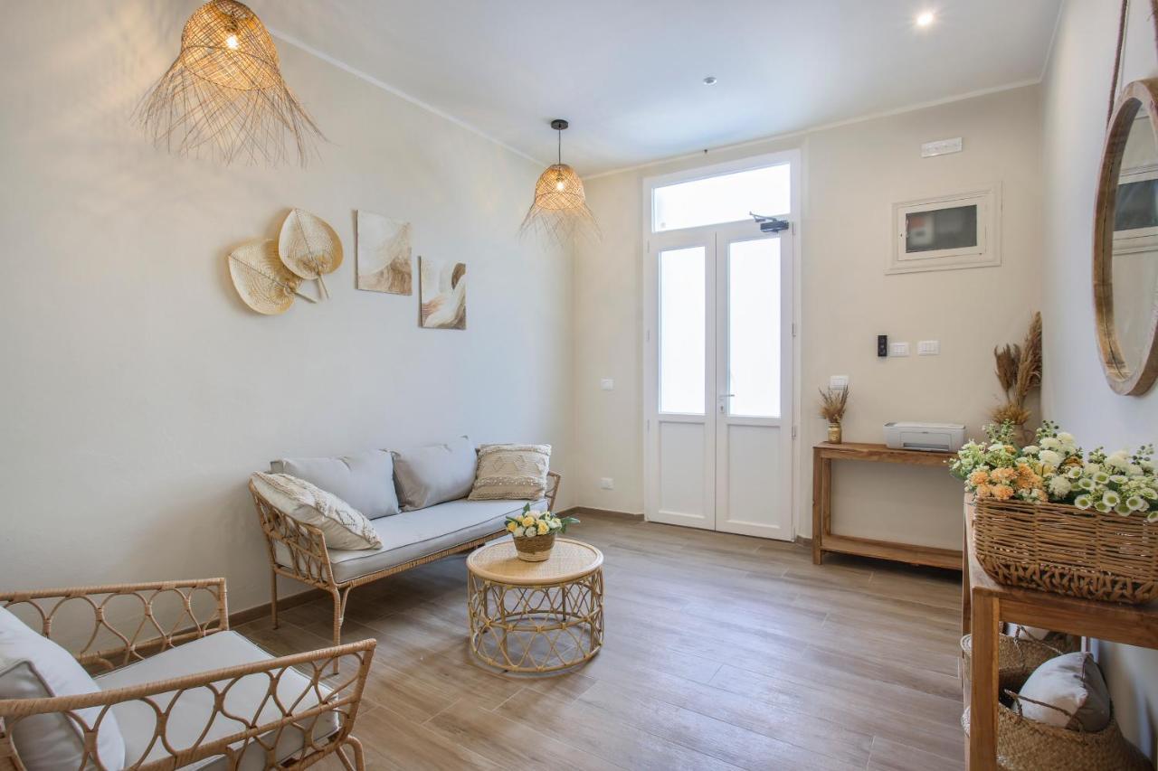 Versilia Mia - Beach At 8Min By Walk! New Rooms! Air Condition! ヴィアレッジョ エクステリア 写真